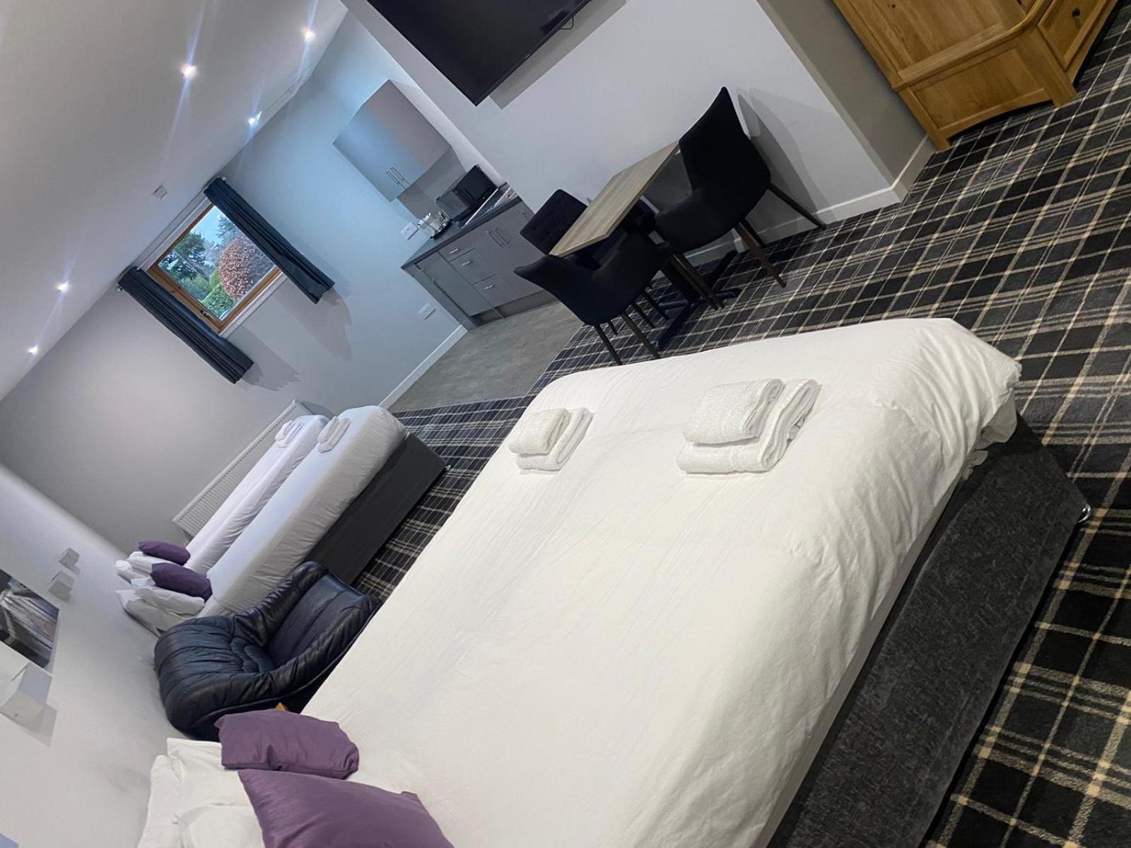 Crown Hotel & Bar Ίνβερνες Εξωτερικό φωτογραφία